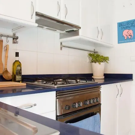 Lovely Penhouse In Alicante With Parking Exterior photo