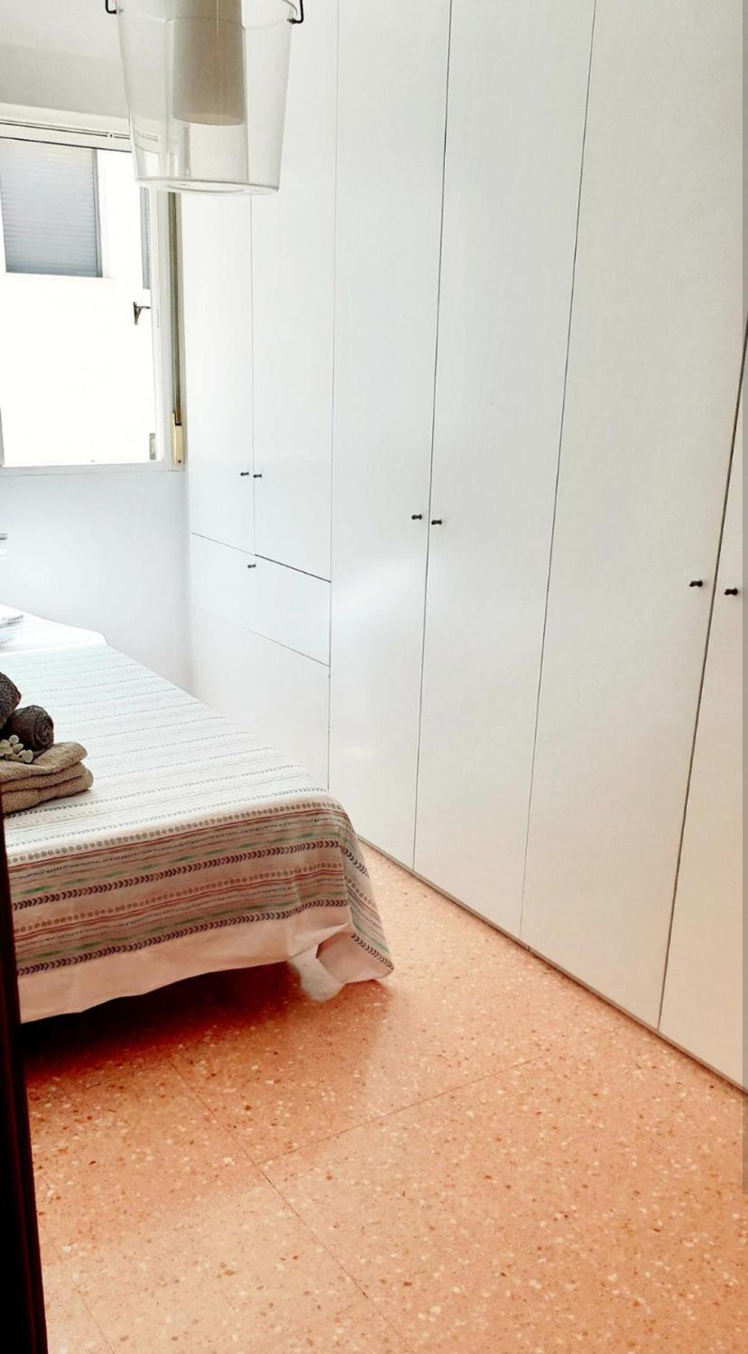 Lovely Penhouse In With Parking * Alicante